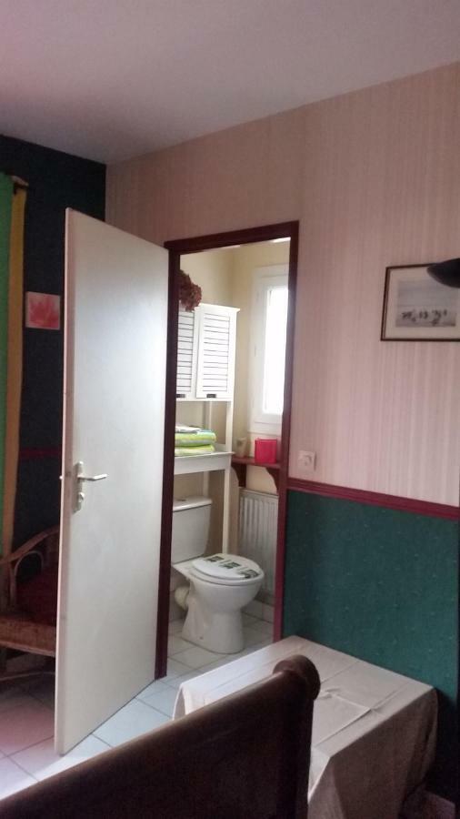 Landreau Apartment La Riche Екстериор снимка